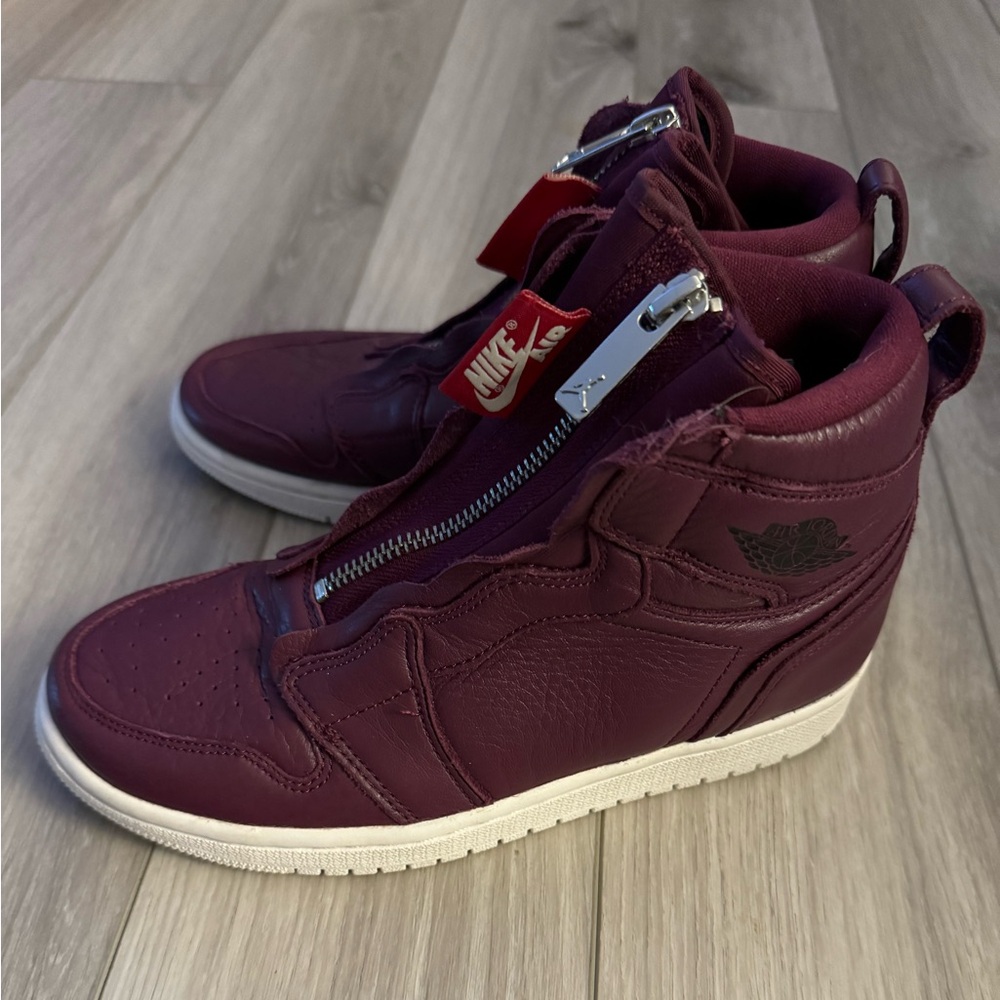 Women’s Jordan 1 Retro High Zip Bordeaux, Size 6